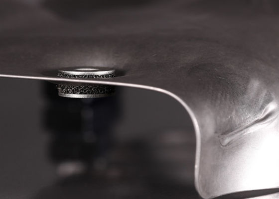 Filtro de malha de arame tricotado branco e prateado Resistência a ácidos e álcalis e amostra