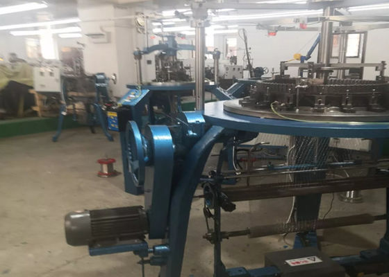 Filtro de malha de arame farpado industrial com buraco redondo de 2*2 mm e amostra