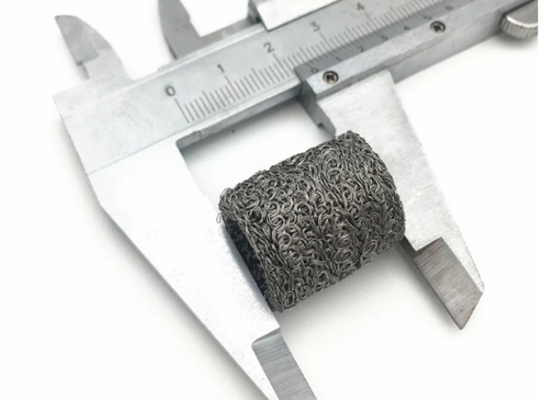 fio feito malha comprimido de aço inoxidável Mesh Abrasion Resistance 1500r/min 110kg de 0.2mm